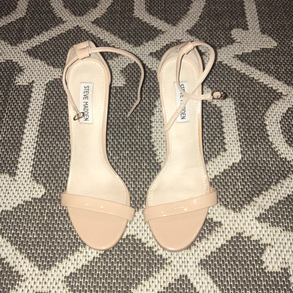 Steve Madden Nude Heel